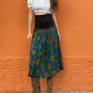 Vintage Multipurpose skirt and dress, Colourful true retro maxi skirt. Green purple elastic skirt with flower print, High waist summer skirt image 4