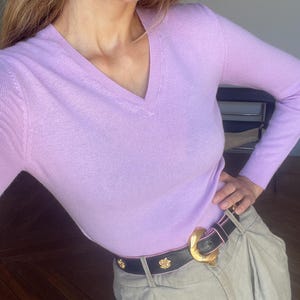United Colors of Benetton lilac wool sweater – XS, v-neck, soft pure wool knit, violet vintage jumper, minimalist layering piece