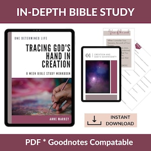 Puede incluir: Una descarga digital para un cuaderno de trabajo de estudio bíblico de 8 semanas titulado "Tracing God's Hand in Creation". La portada presenta una mano pintando un fondo abstracto colorido con una imagen de galaxia en el fondo. El texto "Descarga instantánea" también está incluido.