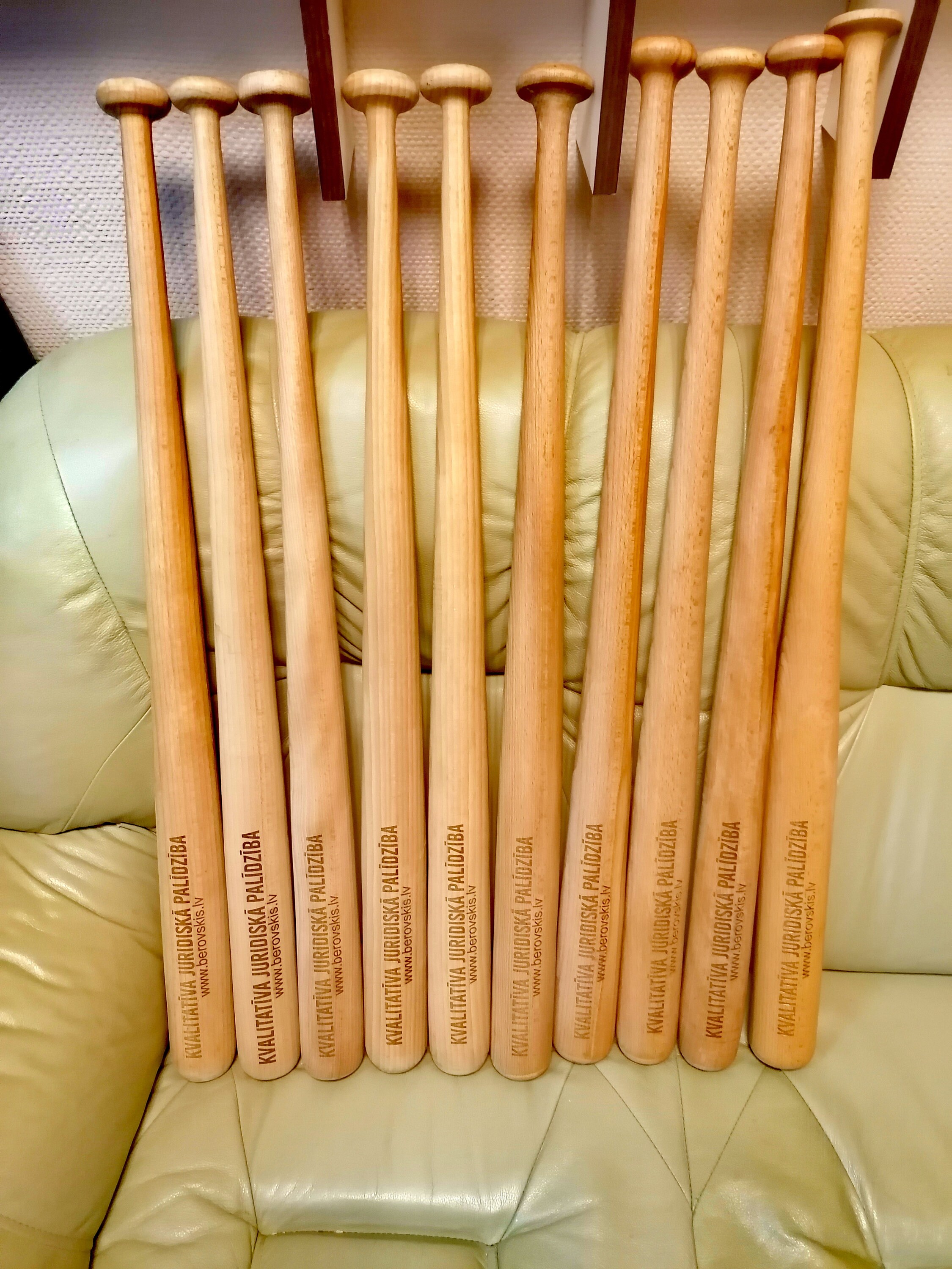 Personalized Baseball Bat Baseball Team Gift Personalized Etsy