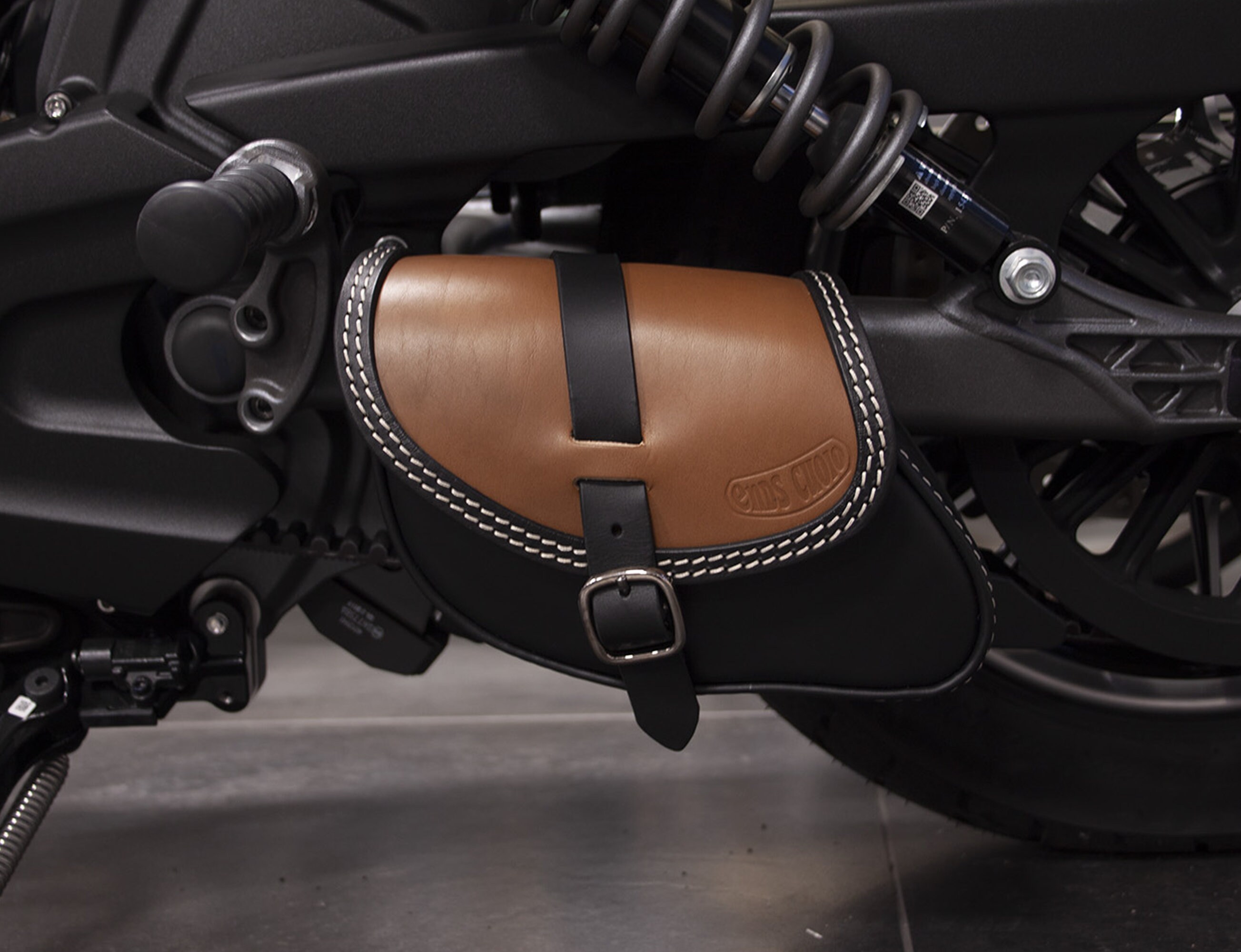 Leather Swing Arm Bag for 2015 2023 Indian Scout 2018 2024
