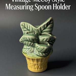 Vintage McCoy Ceramic Measuring Spoon Holder Green Plant Yellow Basket Pat Pend