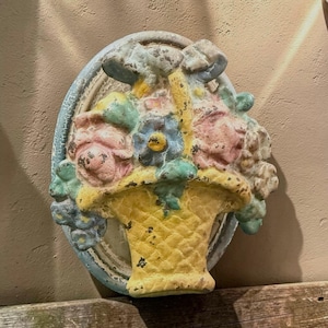 Antique Hubley Cast Iron Flower Basket Door Knocker No. 17 Original Paint 1930s