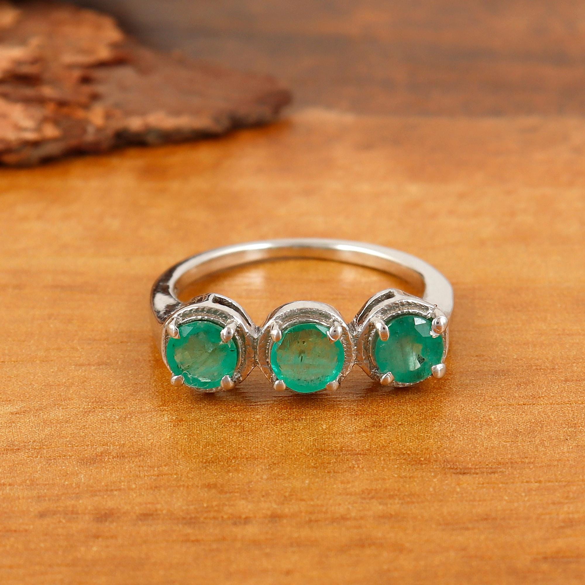 Natural Emerald Round Cut Gemstone Ring-925 Sterling Silver Ring-Emerald Engagement Ring-Three Stone Ring-May Birthstone Ring-Wedding Gift