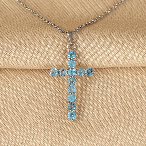 ブルートパーズクロスペンダント：スターリングシルバー12月の誕生石