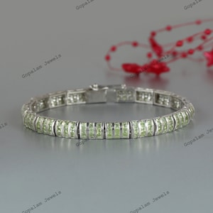 Natuurlijke peridot-armband-925 sterlingzilveren armband-vierkant geslepen peridot-armband-peridot tennisarmband-damesarmband-handgemaakte armband