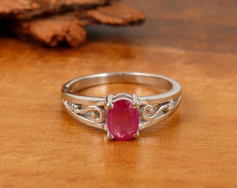Anillo de plata de ley con rubí natural - Piedra natal de julio