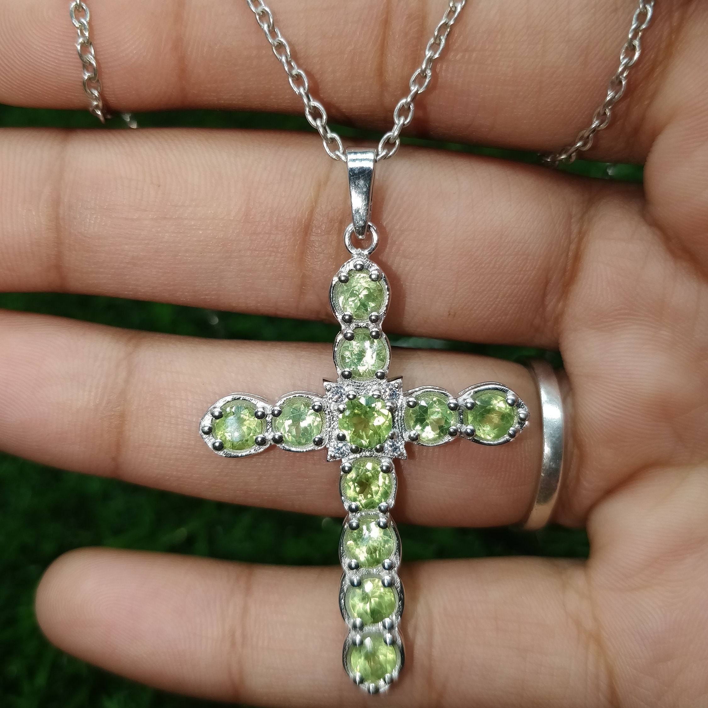 Pendentif Croix En Argent 925 Et Péridot | Bijou Vintage Fait Main France