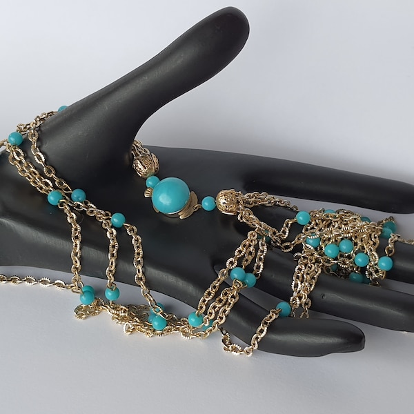 Collier doré multi rangs perles turquoise