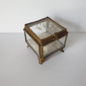 Piccola vetrina portagioielli Napoleone III