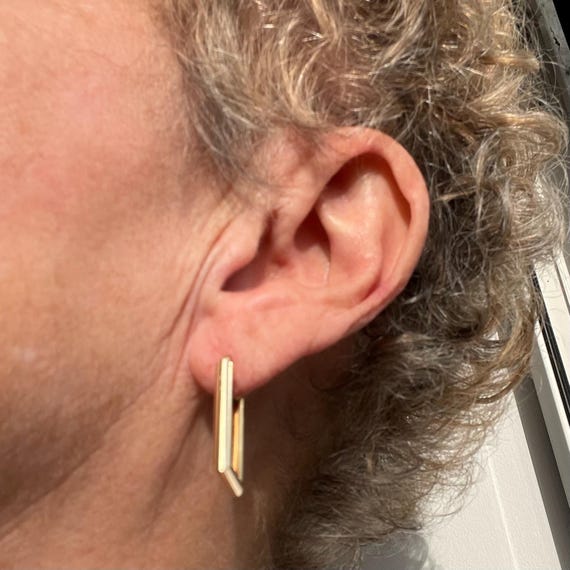 Vintage 9ct Solid Gold Rectangular Sleeper Earrin… - image 6