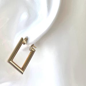 Vintage 9ct Gold Sleeper Earrings Rectangle 9K 375 (2.3g)