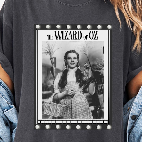 Wizard of Oz TShirt Vintage Wizard Of Oz Movie Gift Classic Film Fan Unisex Shirt Dorothy Tin Man Cowardly Lion Scarecrow Literary Shirt