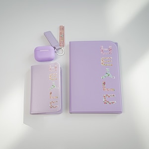 bts geschenkset / bts initial key chain / bts butter charm / kpop bts notepad / bts wallet / Leder Schlüsselhalter / Geschenk für Armee