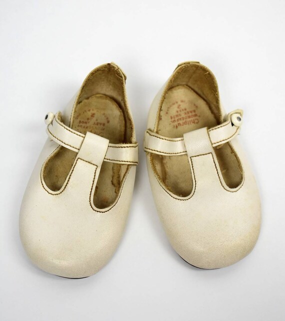 childrens white slippers