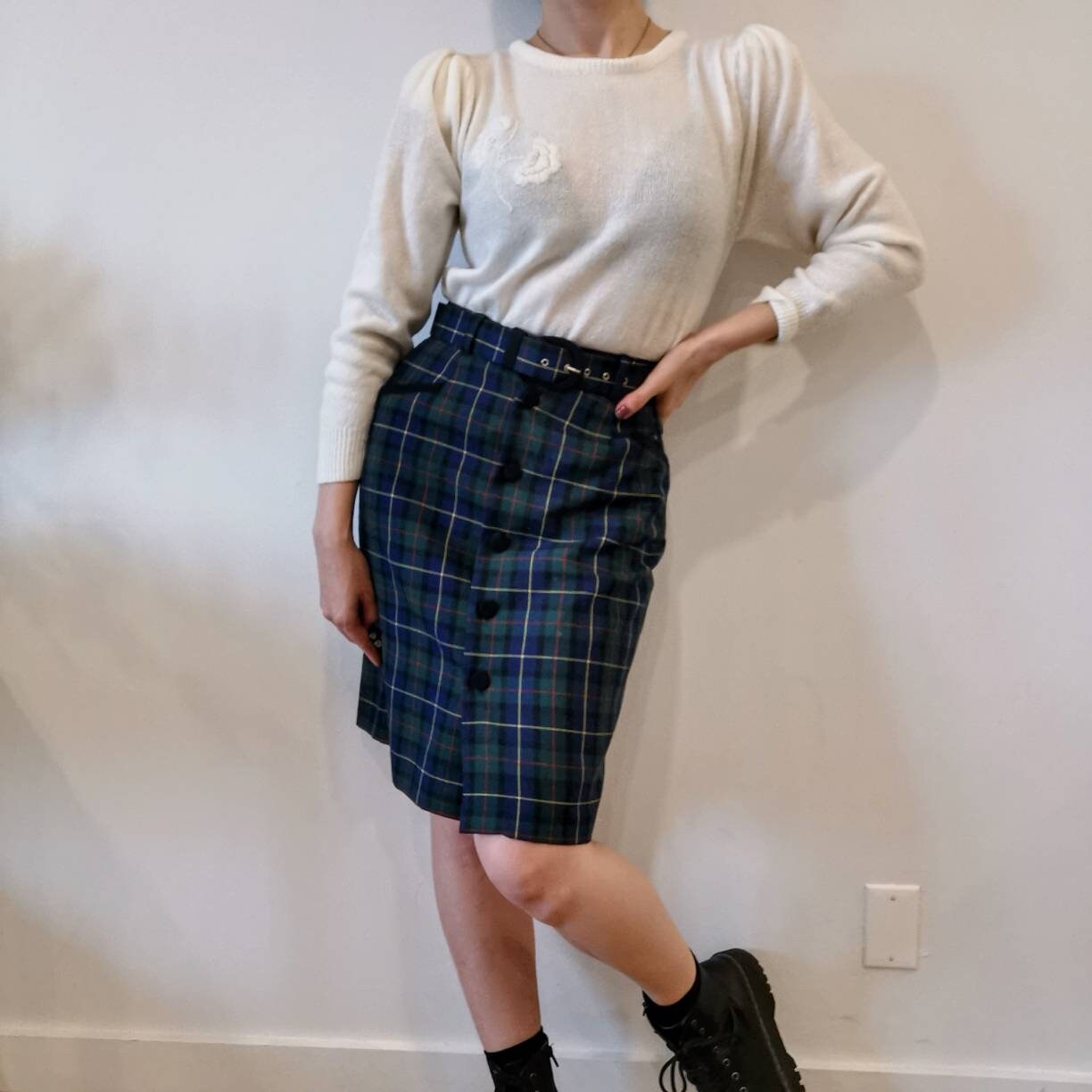 How to Style J. Crew Tartan Plaid Pants not just for the holidays - Karins  Kottage