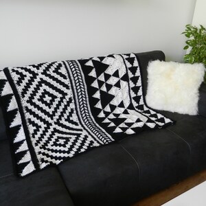 The Tribal Rose Blanket crochet pattern image 3