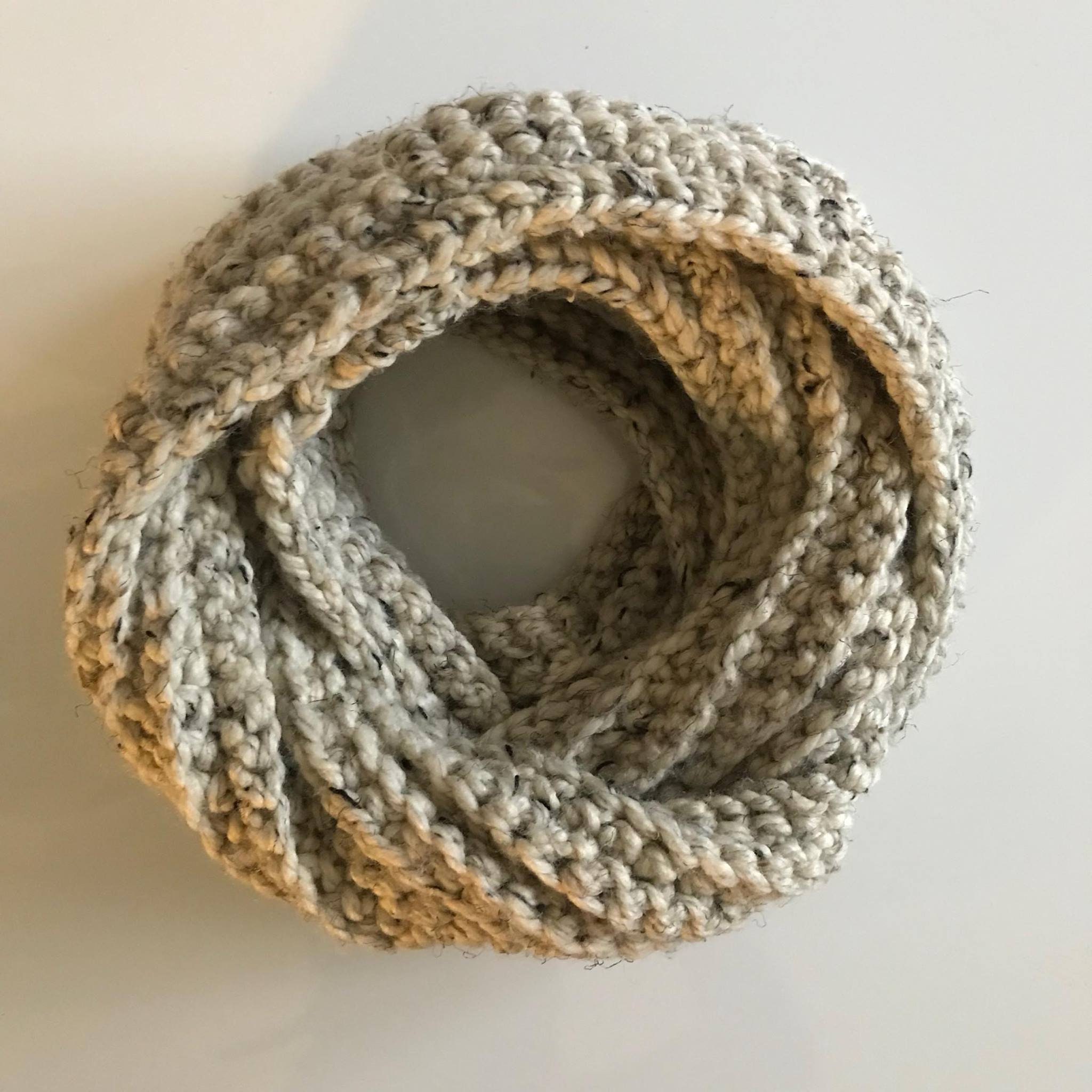The Cinnamon Roll Scarf crochet pattern Etsy España