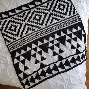 The Tribal Rose Blanket crochet pattern image 2