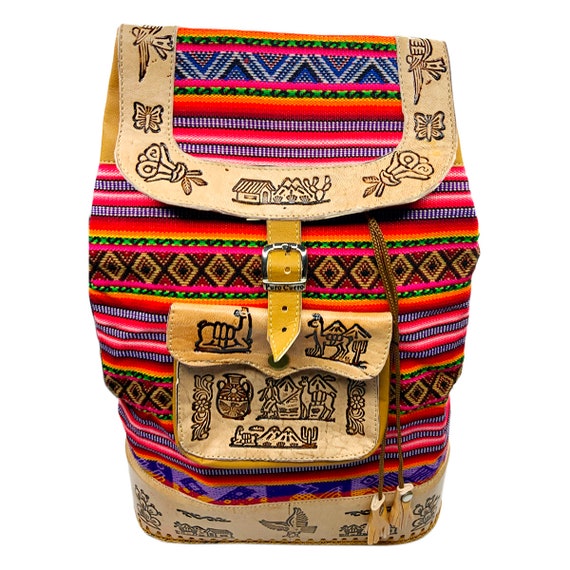 NWT Peru Cusco Women display picture 3