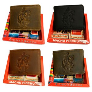 New Chalan Peruvian Horse Dealer Peru Men's Embossed Leather Bifold Wallet