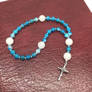 Small Aqua Blue Stripe Agate, White Agate and Rose Vine Cross Protestant Prayer Beads, Episcopal, Methodist, Anglican Rosary,