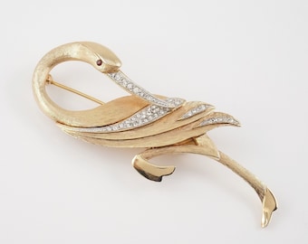 Vintage Heron Brooch with Rhinestones, Long Length, Satin Finish, Bird Jewelry, Birdwatcher Gift