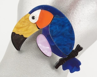 Acrylic Toucan Brooch, Colorful Bird Pin, Exotic Bird, Animal Jewelry, Parrot Brooch