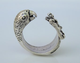 Whimsical Parrot Ring, Wraparound, Size 7 or 8, Bird Jewelry, Animal Ring, Jimmy Buffett, Parrot Lover, Crazy Bird Lady