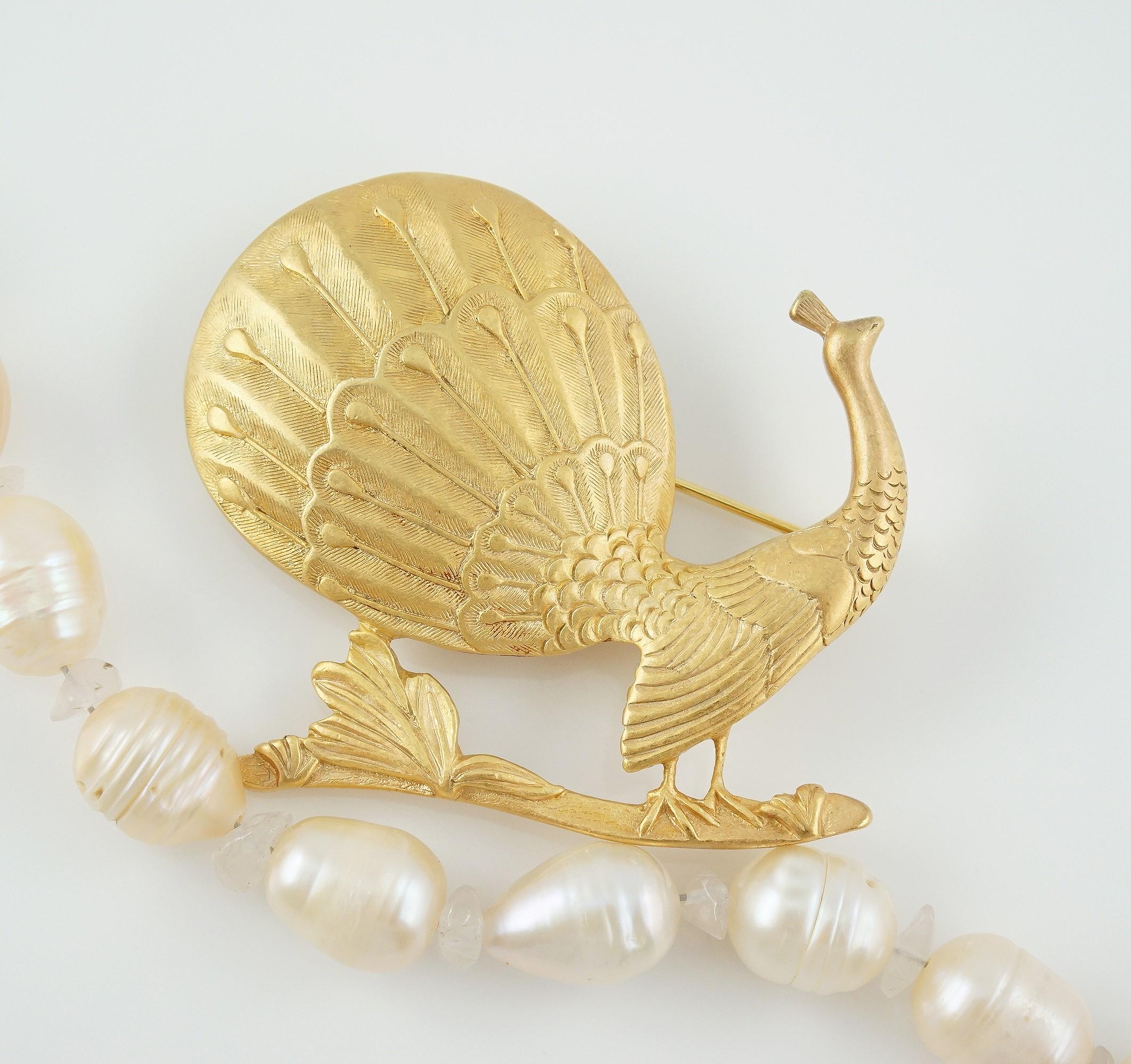 Met Museum Brooch - Etsy