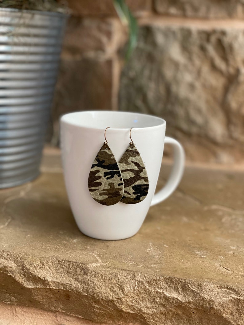 Camo Leather earrings camo earrings camouflage leather teardrop earrings camouflage teardrop earrings