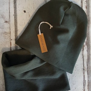Muts of lus van ribjersey in bosgroen/legergroen