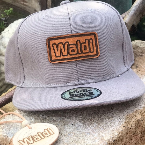 Myrtle Beach Cap im Streetstyle inkl. Veredelung mit "Waldi" Lederpatch