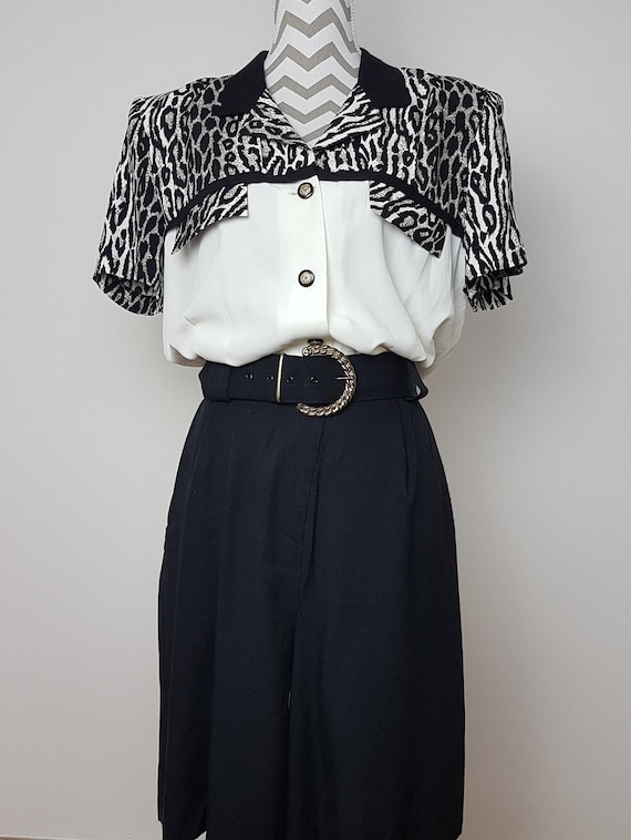Vintage 80s 90s playsuit leopard print white black