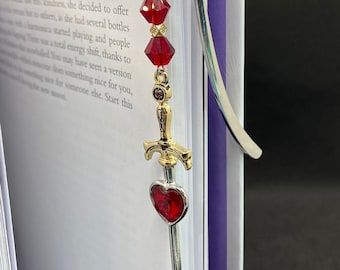 Queen of Hearts Pendant Silver Metal Hook Bookmark with glass beads