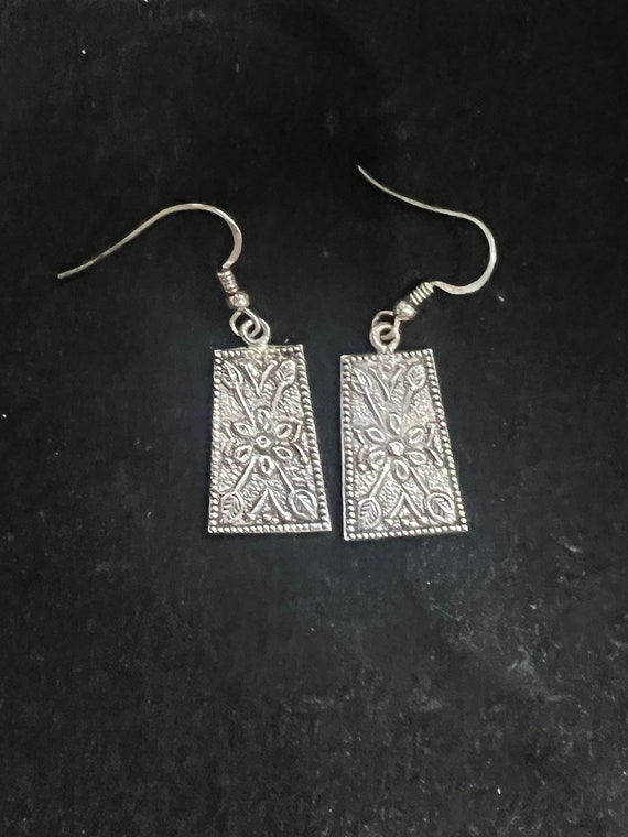 Vintage Estate Sterling earrings - image 1