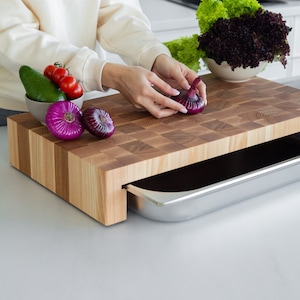 Personalized cutting board|Custom cutting board|Board with tray|Engraved cutting board|Extra large cutting board|Board with container