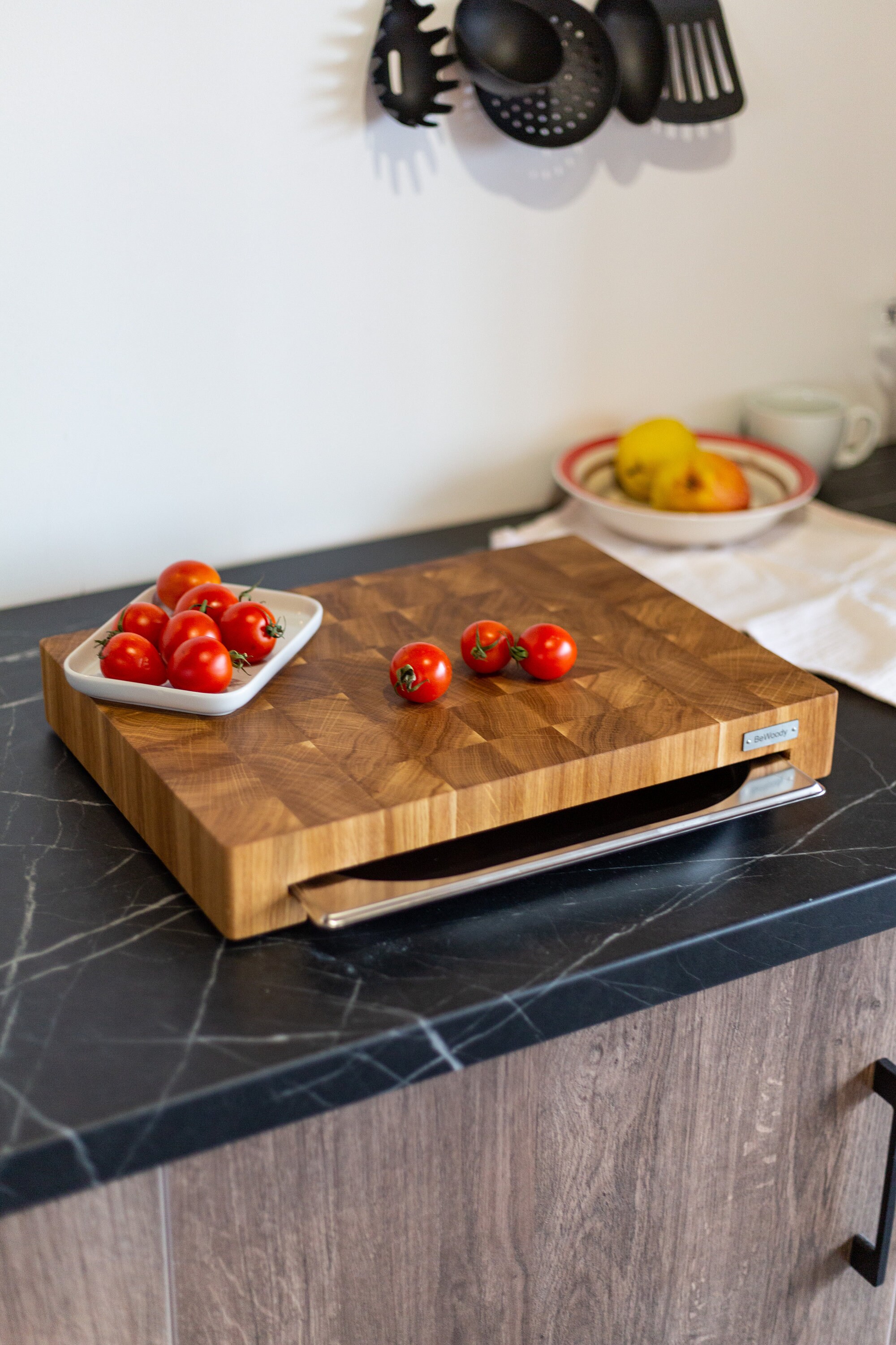 Oak Cutting Board With Tray Small 12x16 – YOHO