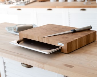 Personalized End Grain Oak Cutting Board with Tray | New Home Gift