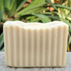 Pip&#39;s Luxury Bath Bar Goat Milk Soap (Unscented)