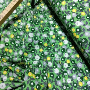 Organic cotton fabric with flowers