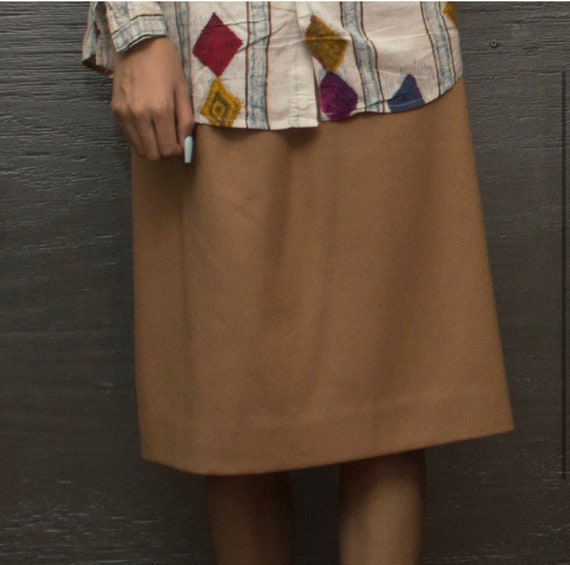 Camel wool skirt knee length online