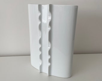 rare 1982 Masahiro Mori designed large 'E-Type' post-modern vase. Hakusan, Japan / modernist ikebana
