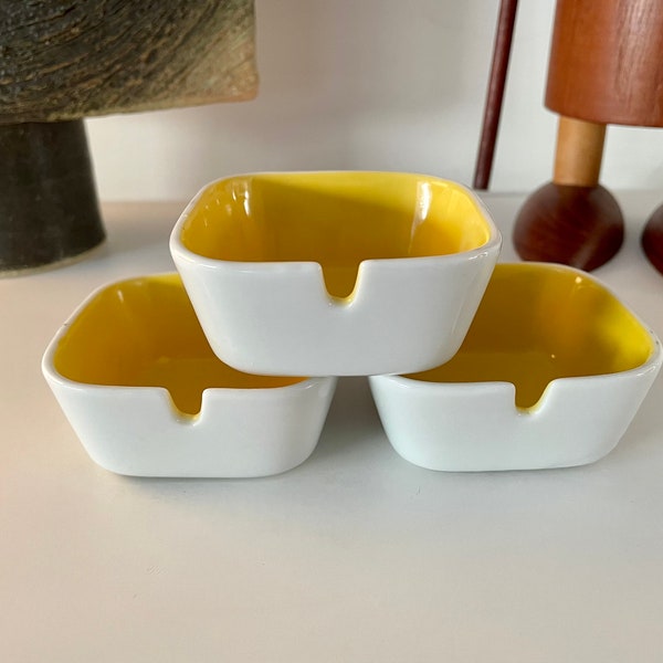 set of 3 1960s Otagiri, Japan personal ashtrays. Lagardo Tackett / Kenji Fujita