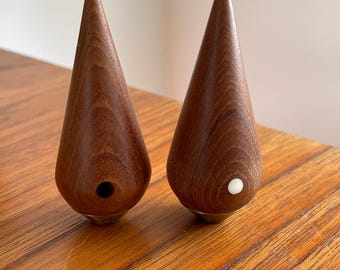 P. J. Østergaard teardrop teak salt & pepper shakers / Danish Modern / Kaj Franck