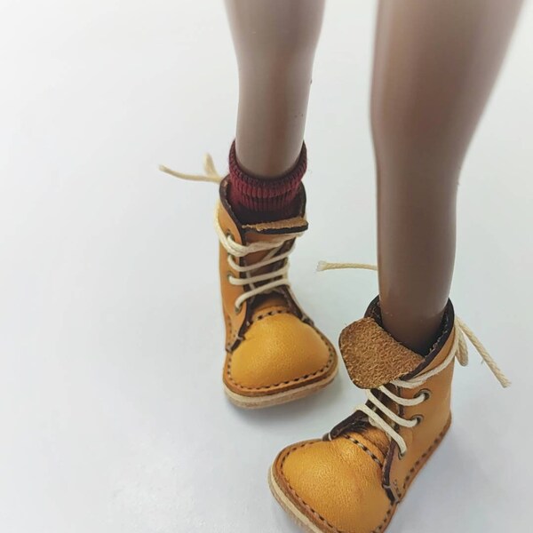 The Crown Serie - Handgefertigte Clown-Style Boots für Blythe Doll - Oversized Toe Lederschuhe