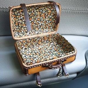 Travelling luggage for your lovely doll
