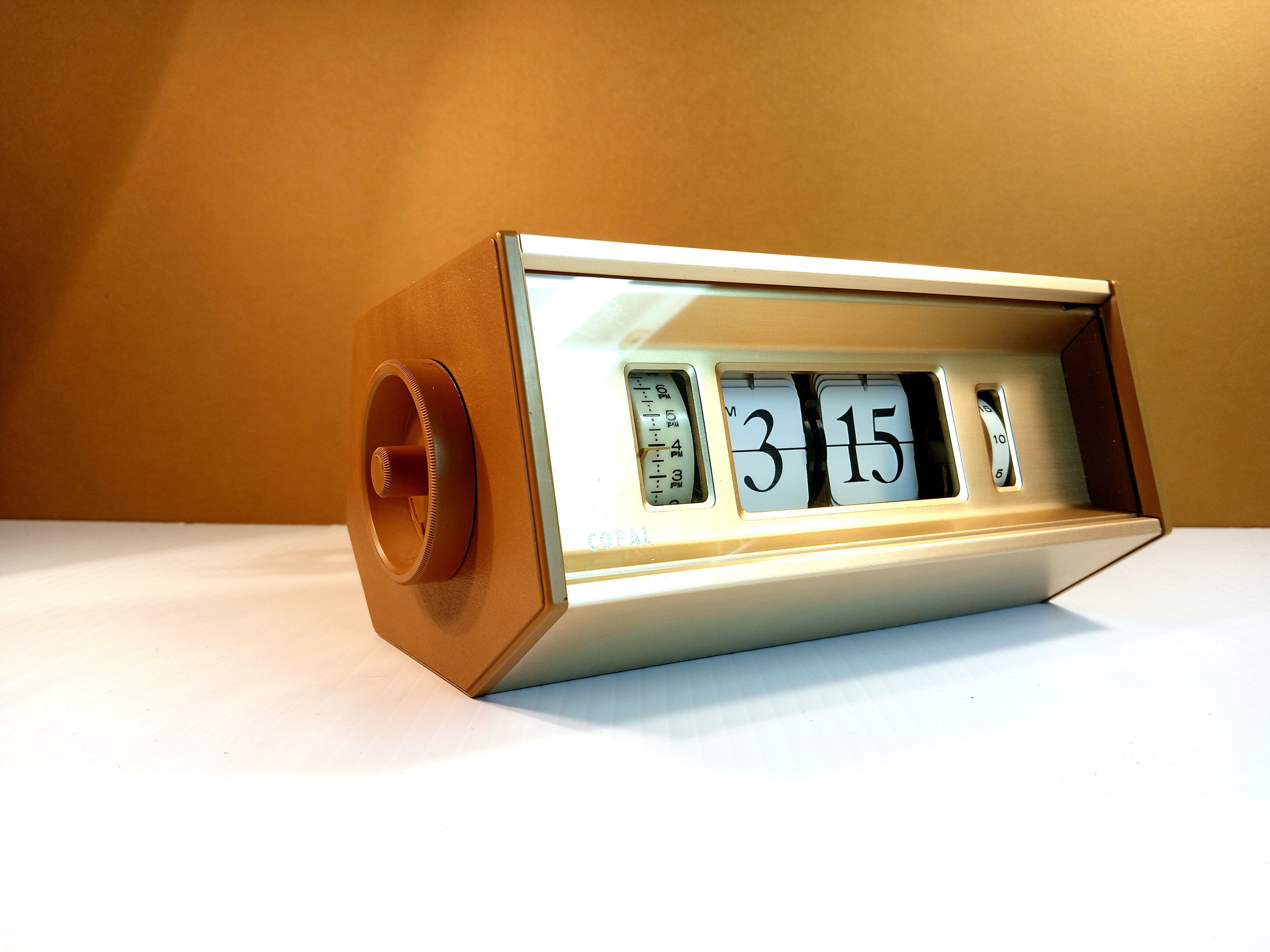 Copal Flip Clock - Etsy