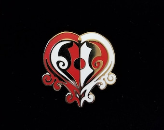 König der Herzen Emaille Pin