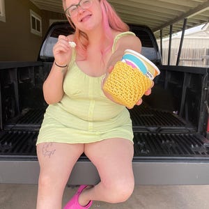 Handmade Crocheted Ice Cream Pint Cozie Koozie/ cozy/ kozy